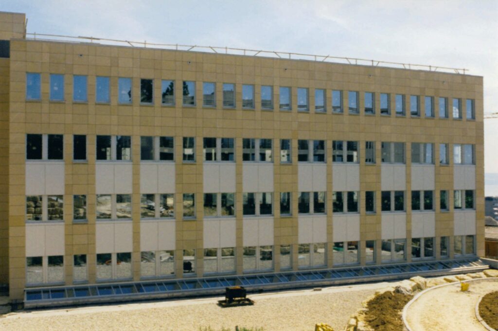 PTT - Neuchatel - Ravieres 9